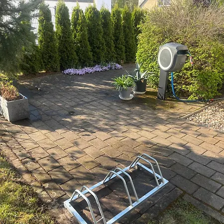 Alte Volksbank Nauendorf Lägenhet Nauendorf (Saalekreis)